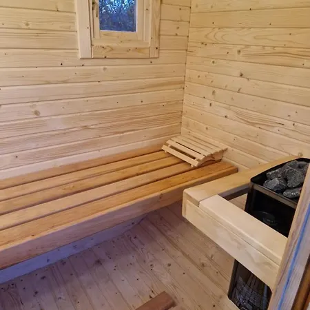 Dom 100m2 3 Sypialnie 2 Lazienki Sauna Prywatny Teren Holiday home Gaski (Koszalin)
