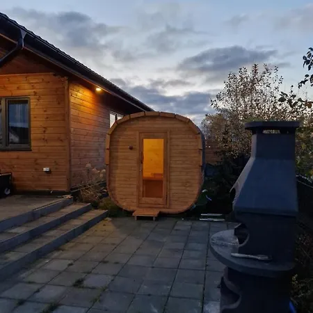 Baltic Lark Dom 100m2 3 Sypialnie 2 Lazienki Sauna Prywatny Teren 度假居 Gąski